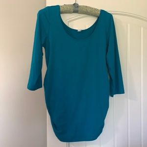 Quartered sleeved turquoise maternity top